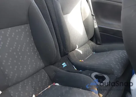 2001 Mercury Cougar V6/V6 S z USA, uszkodzony, nr VIN 1ZWFT61L715611637